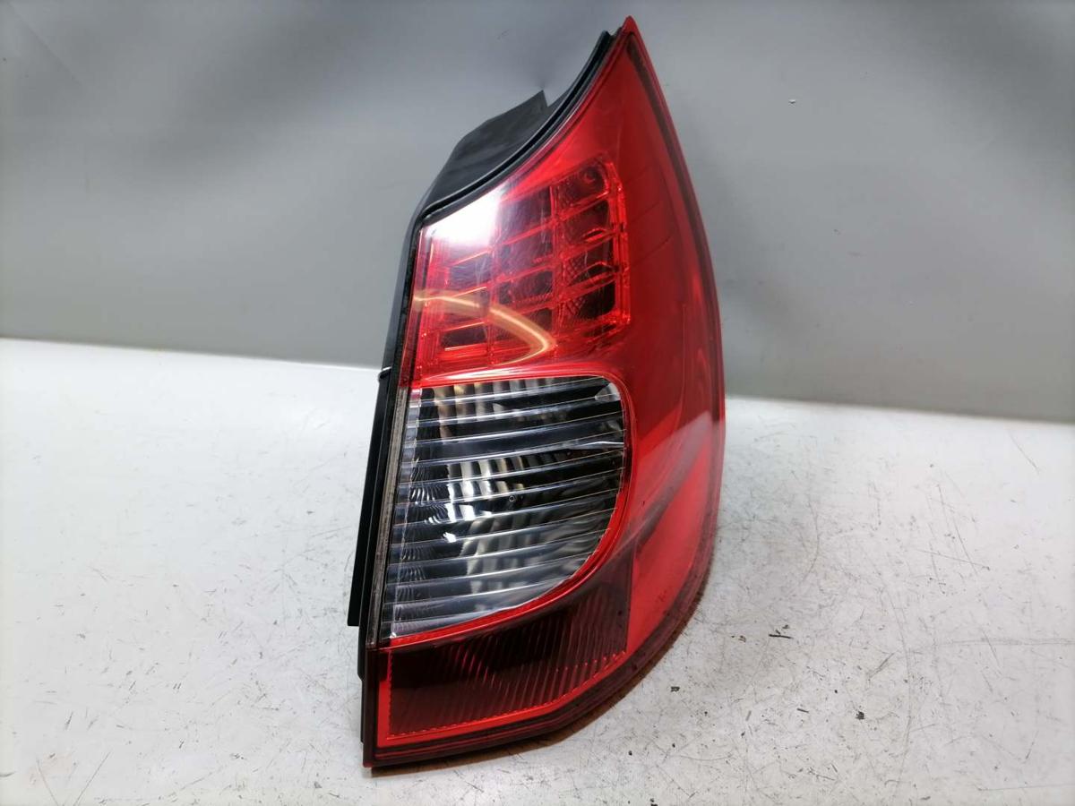 Renault Scenic 2 original R&uuml;cklicht R&uuml;ckleuchte Schlussleuchte rechts Facelift Bj.2007